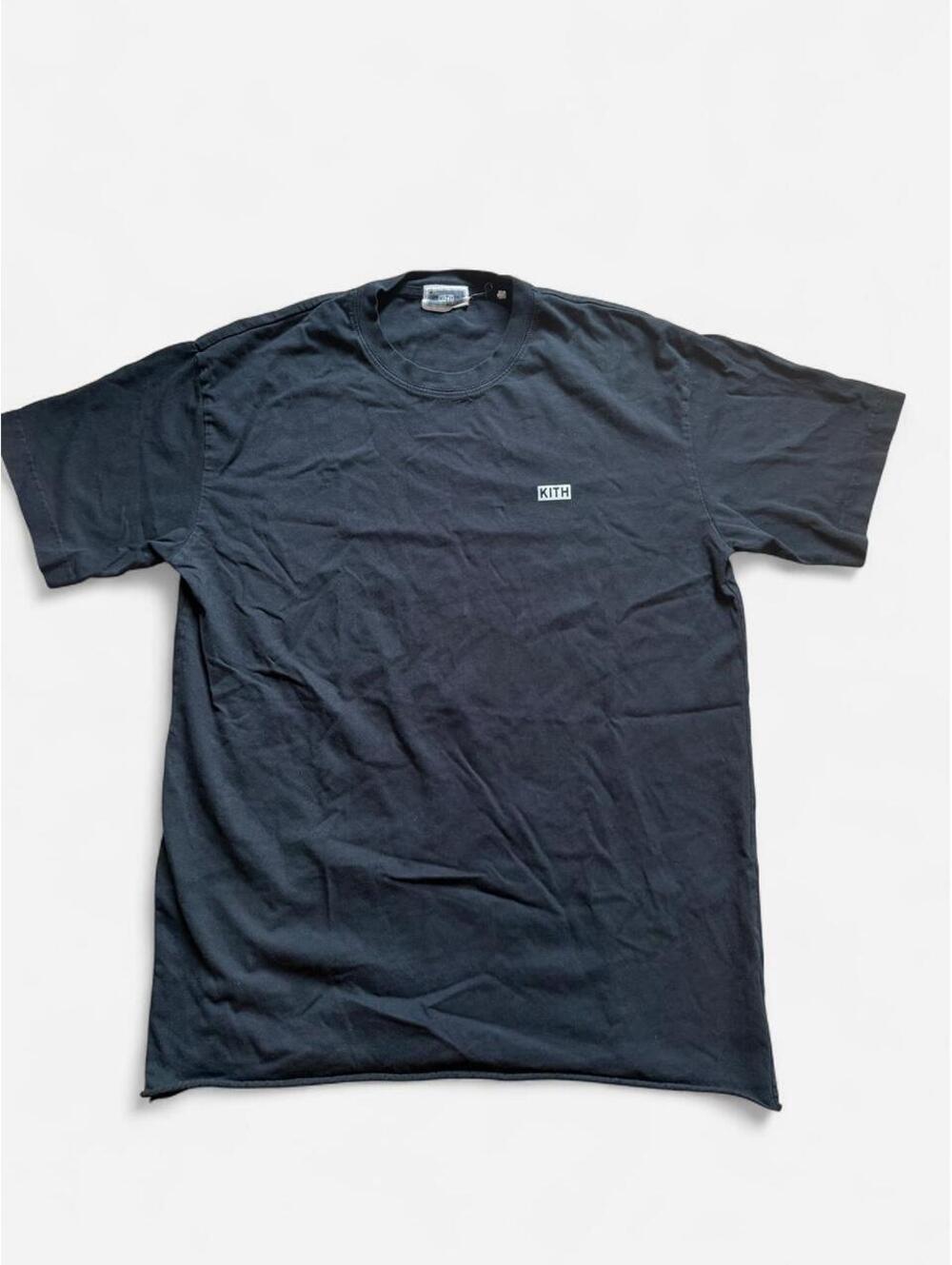 Kith Men's Black and Grey Tshirt